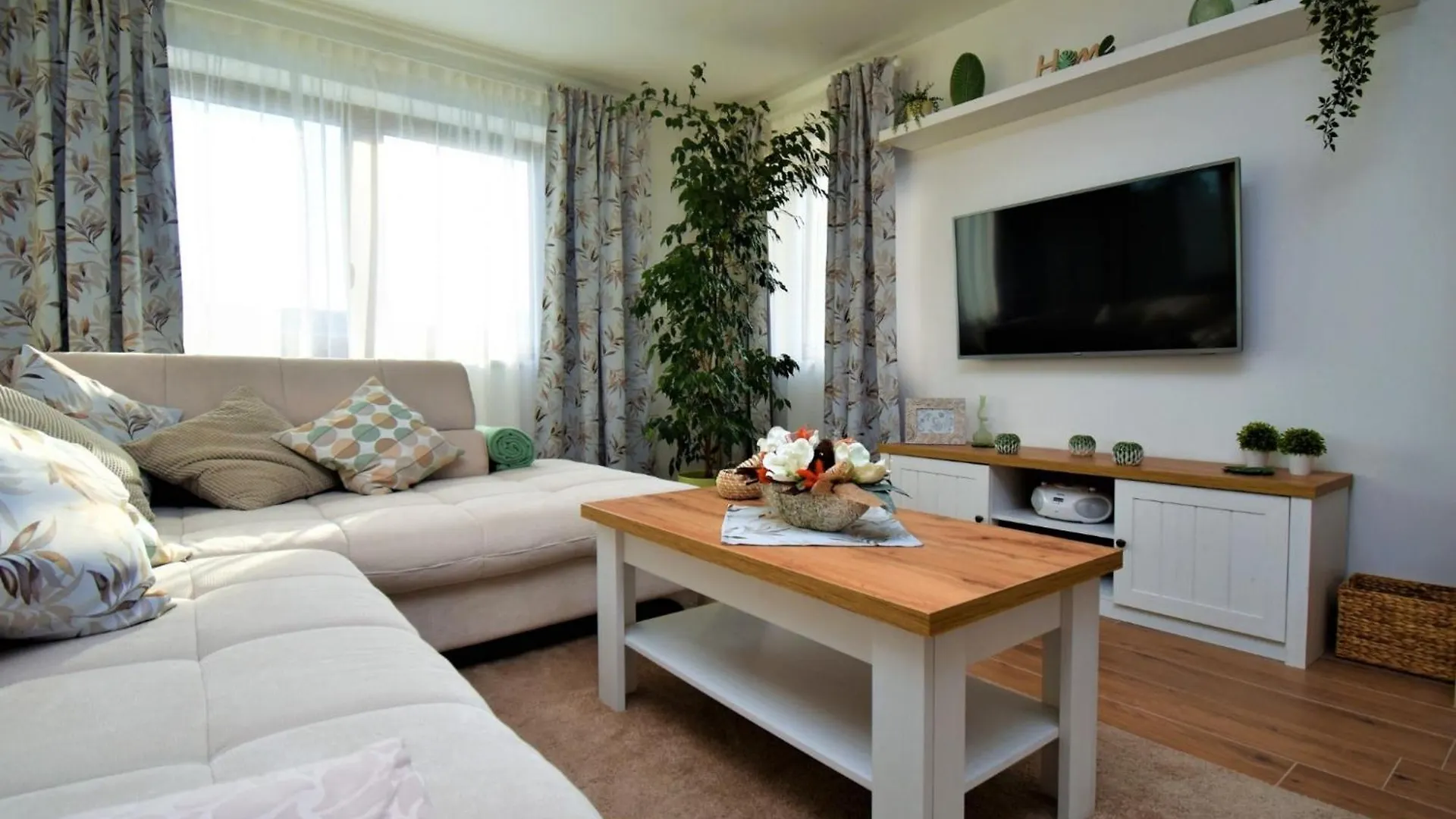 Villa Karla In Mucici - Haus Fuer 6-8 Personen 마툴지